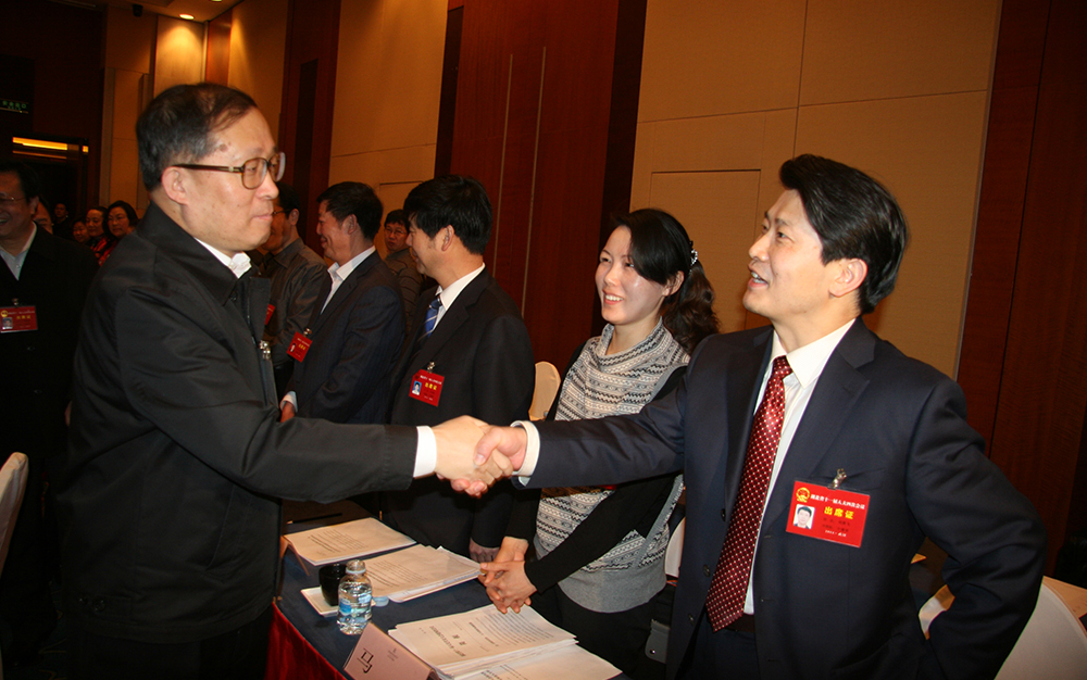 ʱ�κ���ʡί��ǡ��˴���������ҽӼ����³�